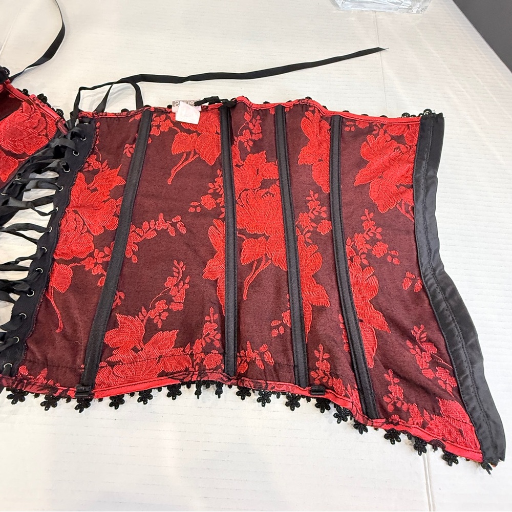 🖤 Shirley of Hollywood Red Black Brocade Corset ❤️ Size 38 Lace-Up Back Gothic - Picture 5 of 16